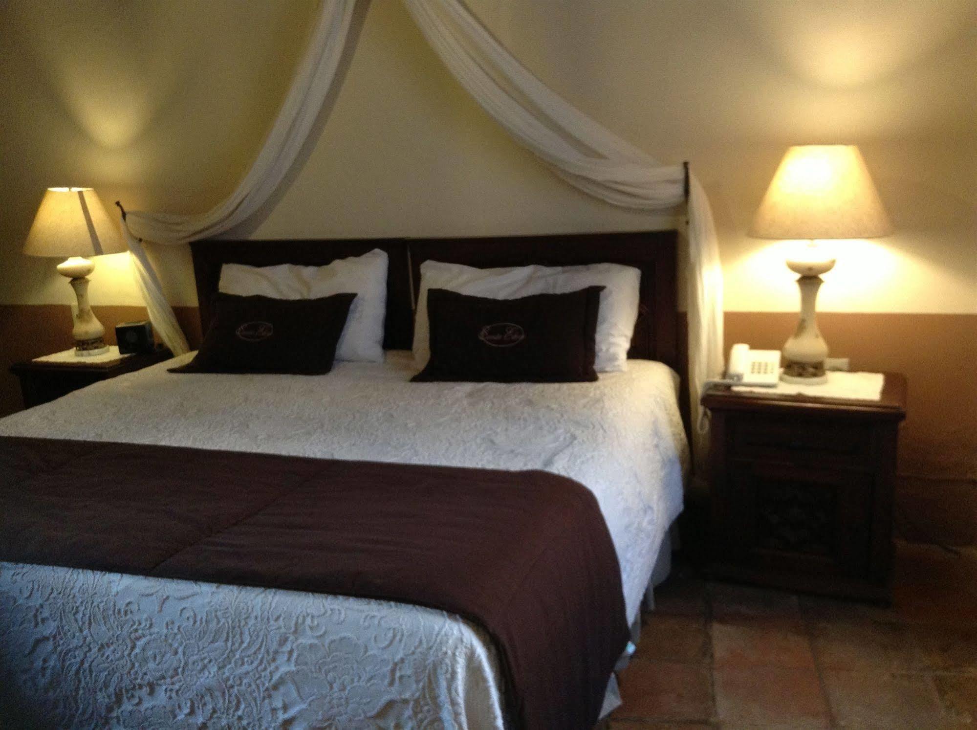 Santa Elena Hotel Boutique มาสโกตา ภายนอก รูปภาพ